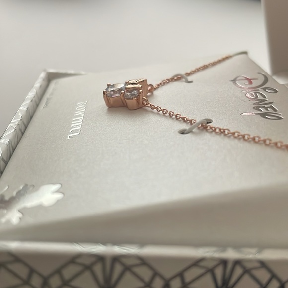 Disney Minnie Mouse Rose gold Charm-Necklace  BNIB - Picture 3 of 7